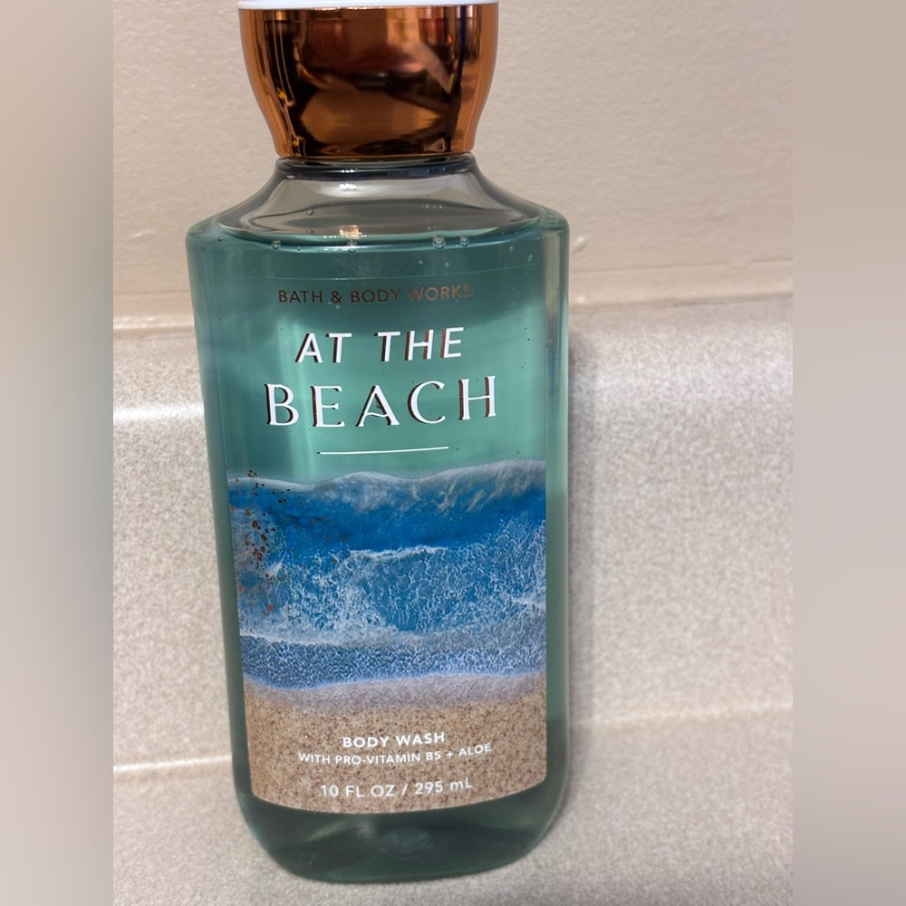 Bath & Body Works At the Beach 6.6oz Body Scrub & 10oz Body Wash Custom Bundle - Picture 4 of 9
